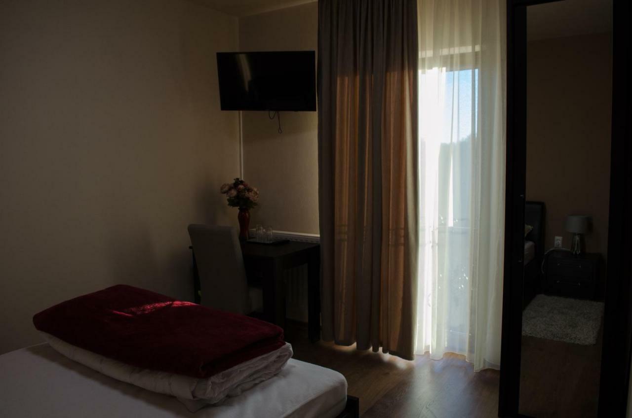 Panoramic Hotel Baia-Sprie Exterior foto